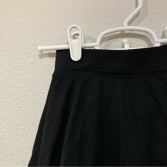 Children’s Place skirt - Picture 3 of 5